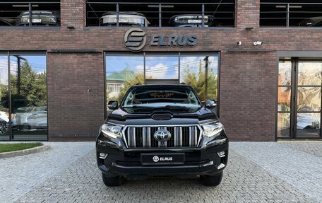 Toyota Land Cruiser Prado 150 рестайлинг 2, 2017 год, 3 990 000 рублей, 3 фотография