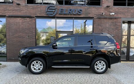Toyota Land Cruiser Prado 150 рестайлинг 2, 2017 год, 3 990 000 рублей, 7 фотография