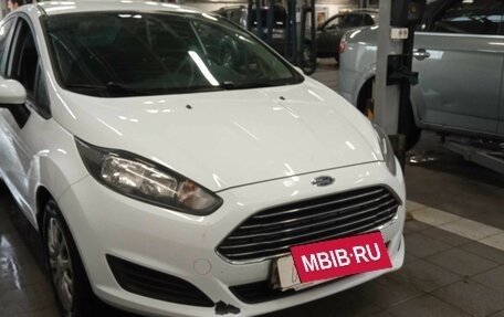 Ford Fiesta, 2017 год, 860 000 рублей, 2 фотография
