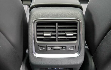 Geely Atlas, 2021 год, 1 735 000 рублей, 17 фотография