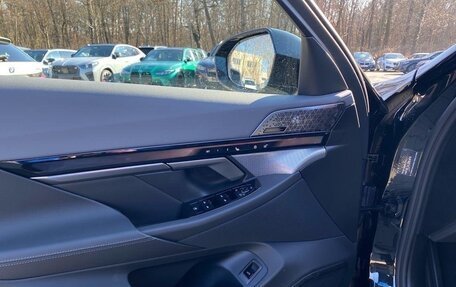 BMW 5 серия, 2025 год, 8 980 000 рублей, 10 фотография