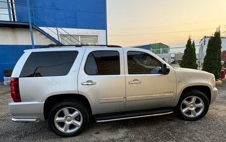 Chevrolet Tahoe III, 2014 год, 2 300 000 рублей, 2 фотография