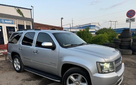 Chevrolet Tahoe III, 2014 год, 2 300 000 рублей, 3 фотография