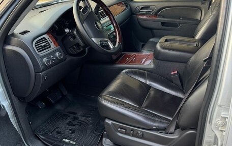 Chevrolet Tahoe III, 2014 год, 2 300 000 рублей, 18 фотография