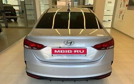 Hyundai Solaris II рестайлинг, 2021 год, 1 630 000 рублей, 5 фотография