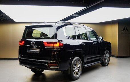 Toyota Land Cruiser, 2024 год, 12 000 000 рублей, 7 фотография