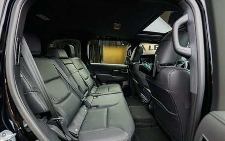 Toyota Land Cruiser, 2024 год, 12 000 000 рублей, 17 фотография