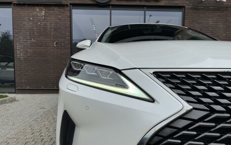 Lexus RX IV рестайлинг, 2019 год, 4 595 000 рублей, 6 фотография