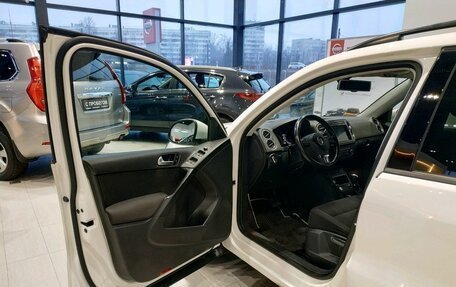 Volkswagen Tiguan I, 2013 год, 989 000 рублей, 7 фотография