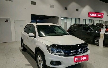 Volkswagen Tiguan I, 2013 год, 989 000 рублей, 3 фотография