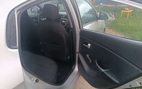 KIA Rio III рестайлинг, 2012 год, 595 000 рублей, 9 фотография