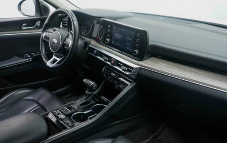 KIA K5, 2021 год, 2 800 000 рублей, 10 фотография