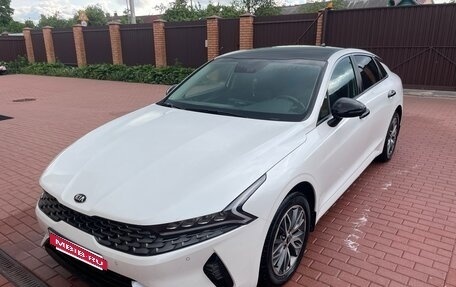 KIA K5, 2021 год, 2 800 000 рублей, 3 фотография