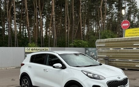KIA Sportage IV рестайлинг, 2019 год, 2 350 000 рублей, 2 фотография