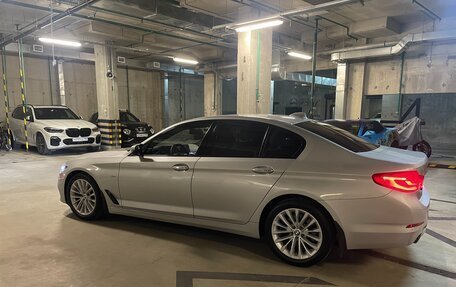 BMW 5 серия, 2017 год, 3 100 000 рублей, 9 фотография