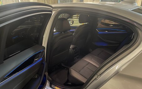 BMW 5 серия, 2017 год, 3 100 000 рублей, 13 фотография