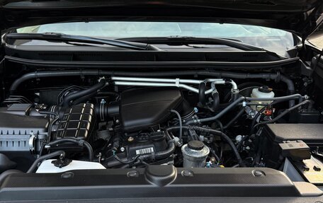 Toyota Land Cruiser Prado 150 рестайлинг 2, 2022 год, 5 750 000 рублей, 7 фотография