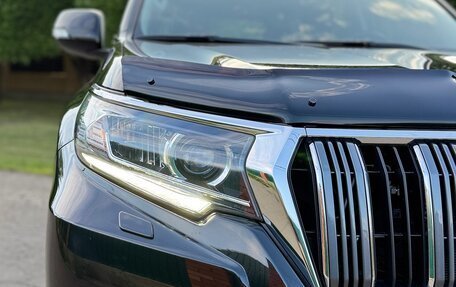 Toyota Land Cruiser Prado 150 рестайлинг 2, 2022 год, 5 750 000 рублей, 10 фотография