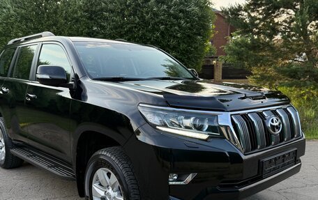 Toyota Land Cruiser Prado 150 рестайлинг 2, 2022 год, 5 750 000 рублей, 22 фотография