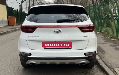 KIA Sportage IV рестайлинг, 2020 год, 2 680 000 рублей, 3 фотография