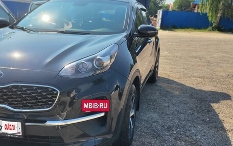 KIA Sportage IV рестайлинг, 2022 год, 2 600 000 рублей, 6 фотография