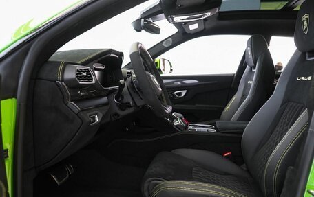 Lamborghini Urus I, 2024 год, 42 000 000 рублей, 8 фотография