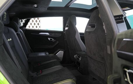 Lamborghini Urus I, 2024 год, 42 000 000 рублей, 12 фотография