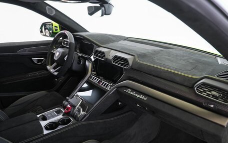 Lamborghini Urus I, 2024 год, 42 000 000 рублей, 13 фотография