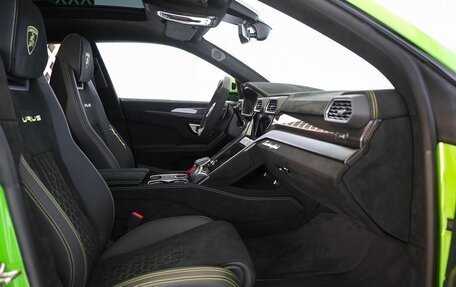 Lamborghini Urus I, 2024 год, 42 000 000 рублей, 14 фотография