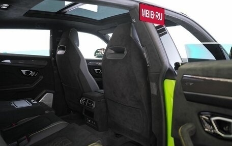 Lamborghini Urus I, 2024 год, 42 000 000 рублей, 10 фотография