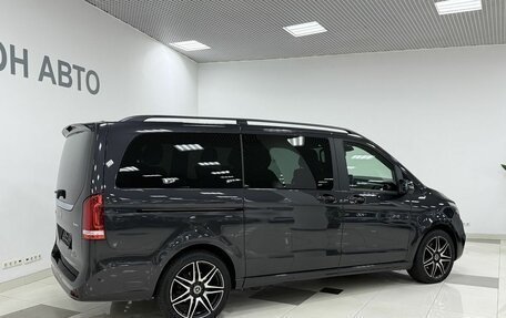 Mercedes-Benz V-Класс, 2022 год, 9 100 000 рублей, 4 фотография