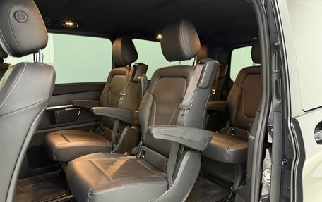 Mercedes-Benz V-Класс, 2022 год, 9 100 000 рублей, 18 фотография