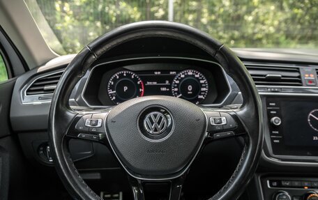 Volkswagen Tiguan II, 2018 год, 1 900 000 рублей, 6 фотография