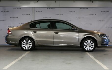 Volkswagen Passat B7, 2011 год, 1 150 000 рублей, 8 фотография