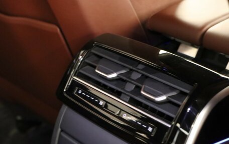 Audi A8, 2021 год, 6 850 000 рублей, 17 фотография