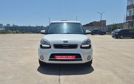 KIA Soul I рестайлинг, 2012 год, 900 000 рублей, 3 фотография