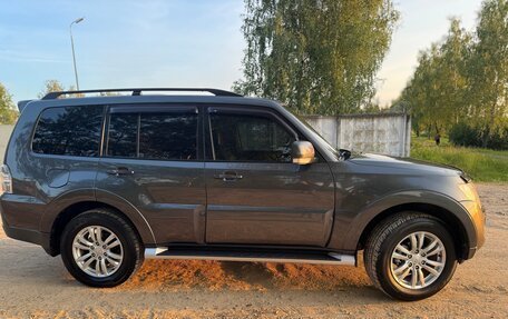 Mitsubishi Pajero IV, 2012 год, 2 070 000 рублей, 4 фотография