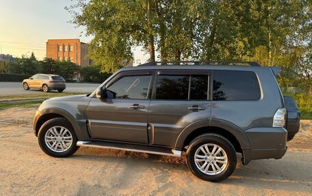 Mitsubishi Pajero IV, 2012 год, 2 070 000 рублей, 5 фотография