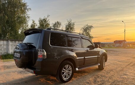 Mitsubishi Pajero IV, 2012 год, 2 070 000 рублей, 12 фотография