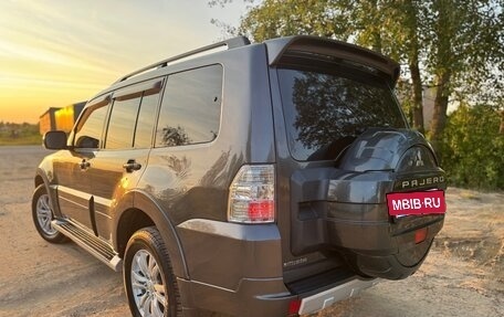 Mitsubishi Pajero IV, 2012 год, 2 070 000 рублей, 14 фотография
