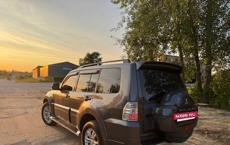 Mitsubishi Pajero IV, 2012 год, 2 070 000 рублей, 6 фотография
