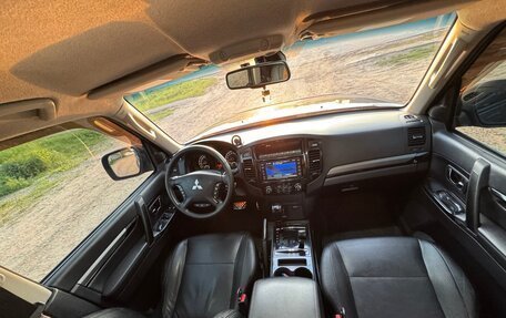 Mitsubishi Pajero IV, 2012 год, 2 070 000 рублей, 17 фотография