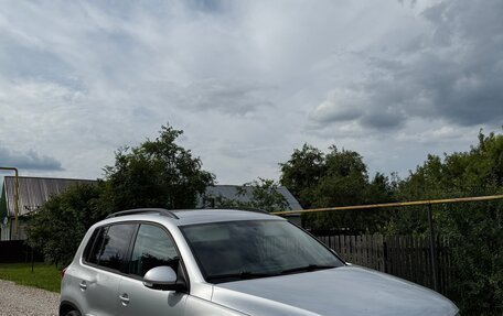 Volkswagen Tiguan I, 2009 год, 780 000 рублей, 2 фотография
