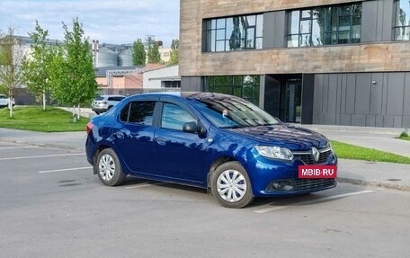 Renault Logan II, 2018 год, 570 000 рублей, 17 фотография