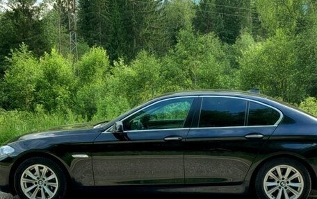 BMW 5 серия, 2011 год, 1 300 000 рублей, 7 фотография