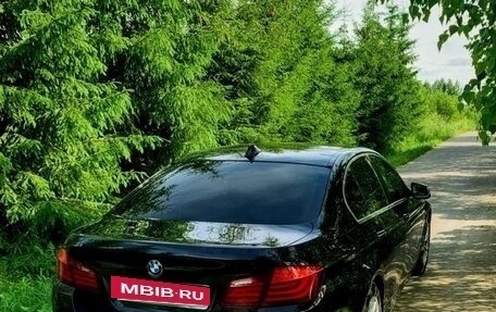 BMW 5 серия, 2011 год, 1 300 000 рублей, 3 фотография