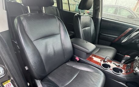 Toyota Highlander III, 2012 год, 1 800 000 рублей, 14 фотография
