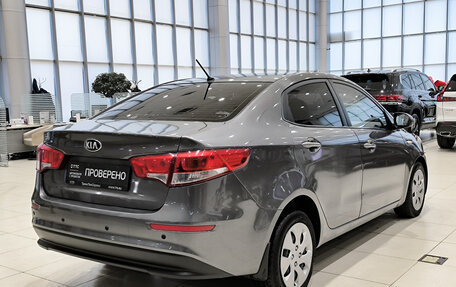 KIA Rio III рестайлинг, 2016 год, 890 000 рублей, 5 фотография