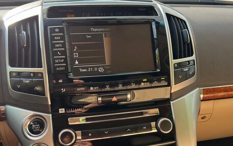 Toyota Land Cruiser 200, 2012 год, 3 399 000 рублей, 12 фотография