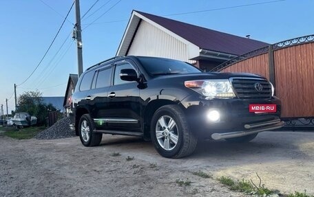 Toyota Land Cruiser 200, 2012 год, 3 399 000 рублей, 19 фотография